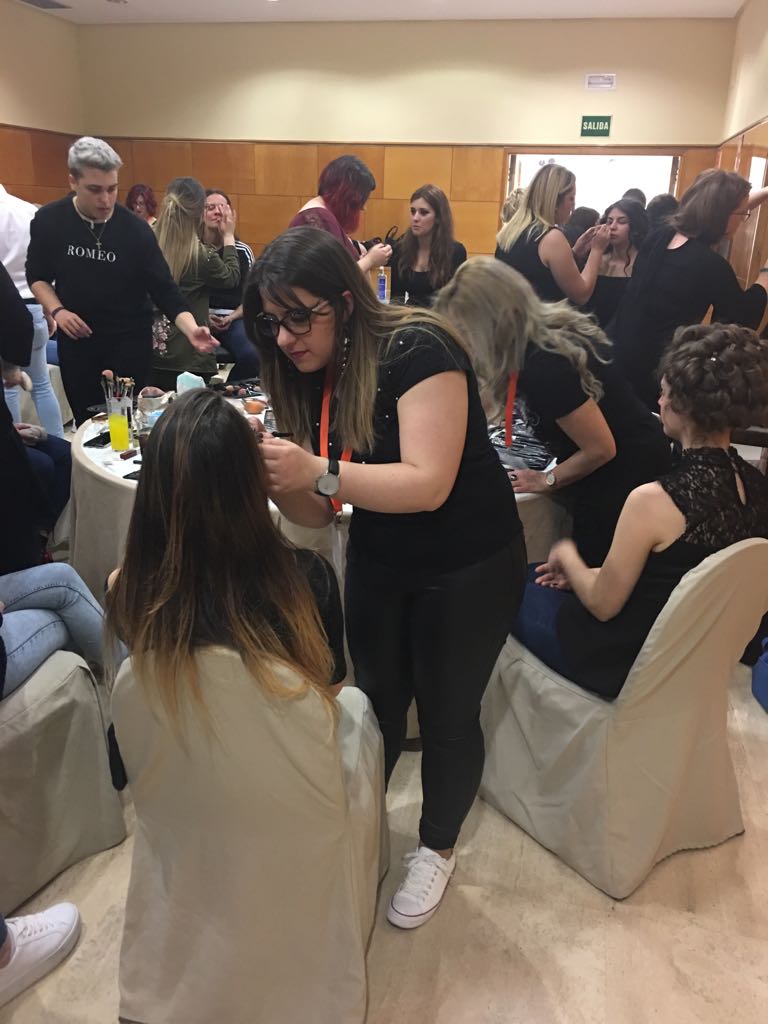 Academia de peluqueria y barberia Metodo Carei