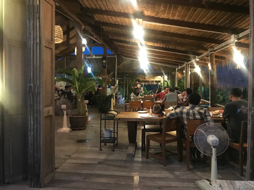 ร้านรถเมล์의 사진