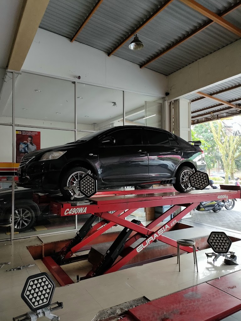Shell Helix Autocare Raja Auto Tyre