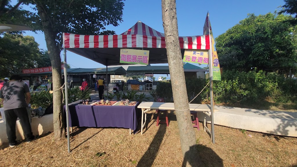 青青草原櫻花道新茶花谷竹市茶花產銷班 的照片