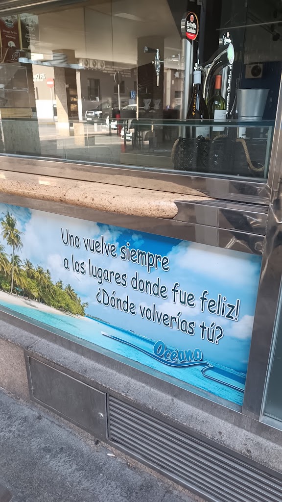 Cafeteria Cerveceria Oceano — Ambiente