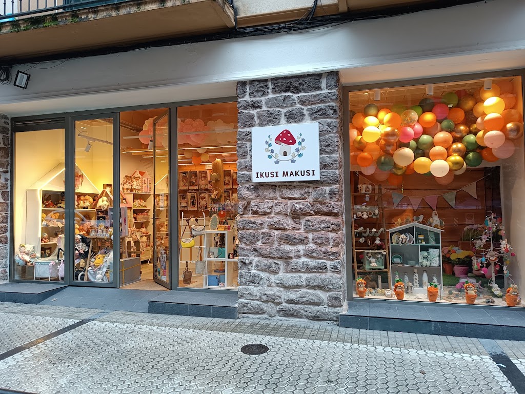 Jugueteria Ikusi Makusi