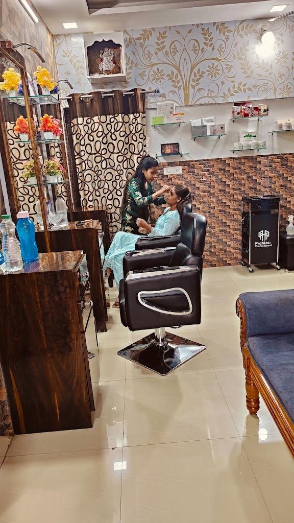 Chainika Herbal Beauty Parlour And Training Centre