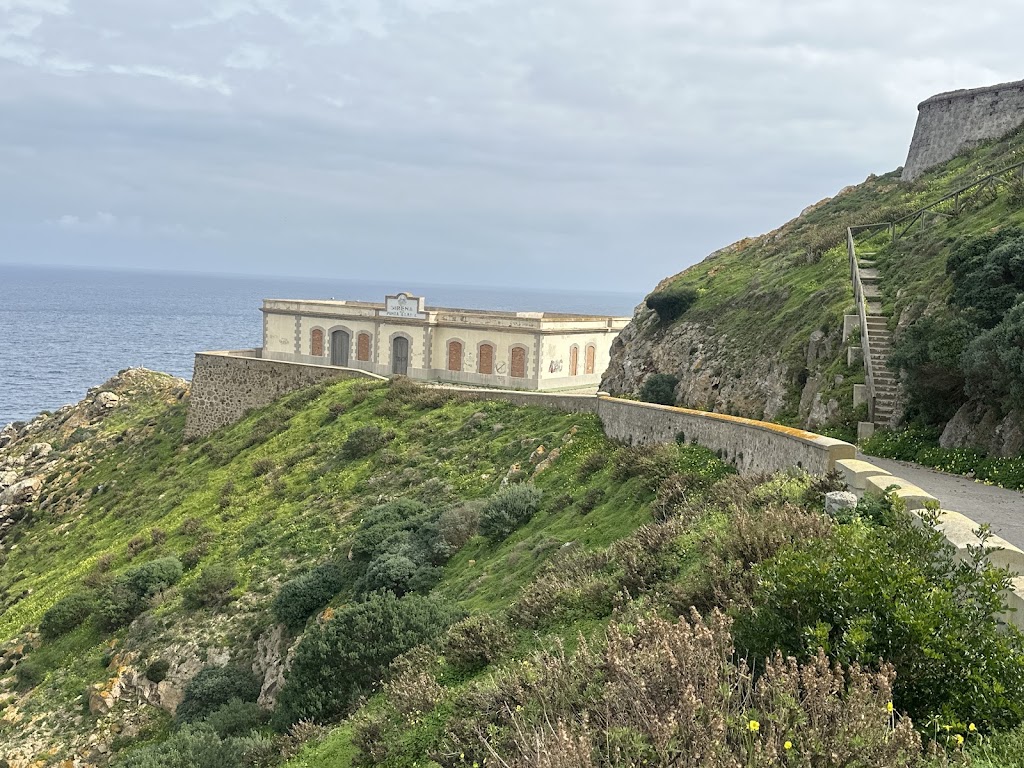 Faro Punta Almina — Mas recientes