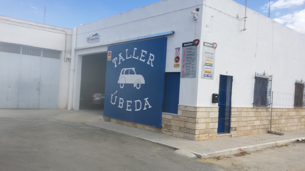 Taller Ubeda — Exterior