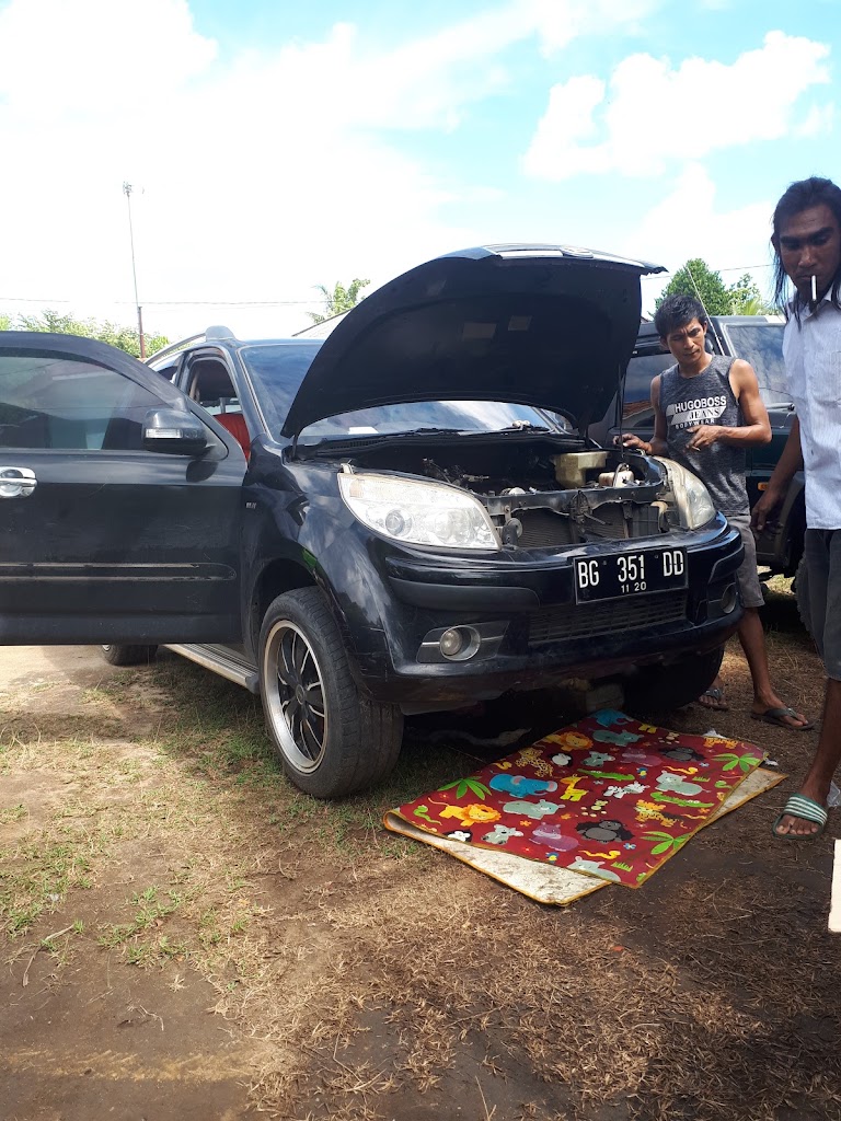 Bengkel mobil putra lintang empat lawang