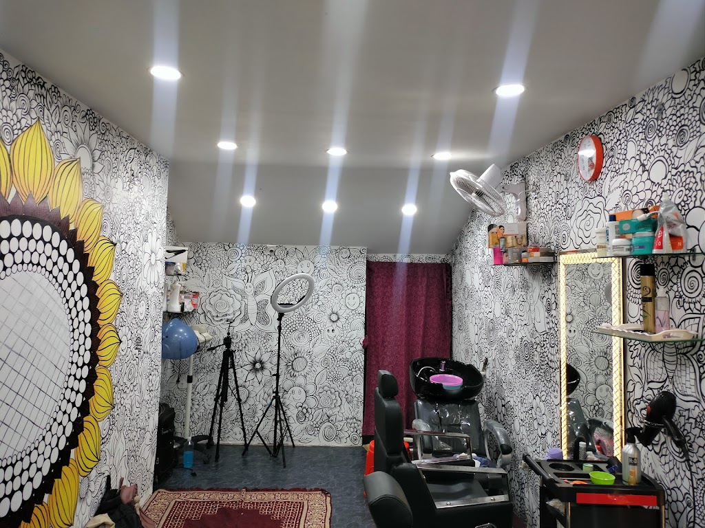 Srishti Beauty Hub Academy
