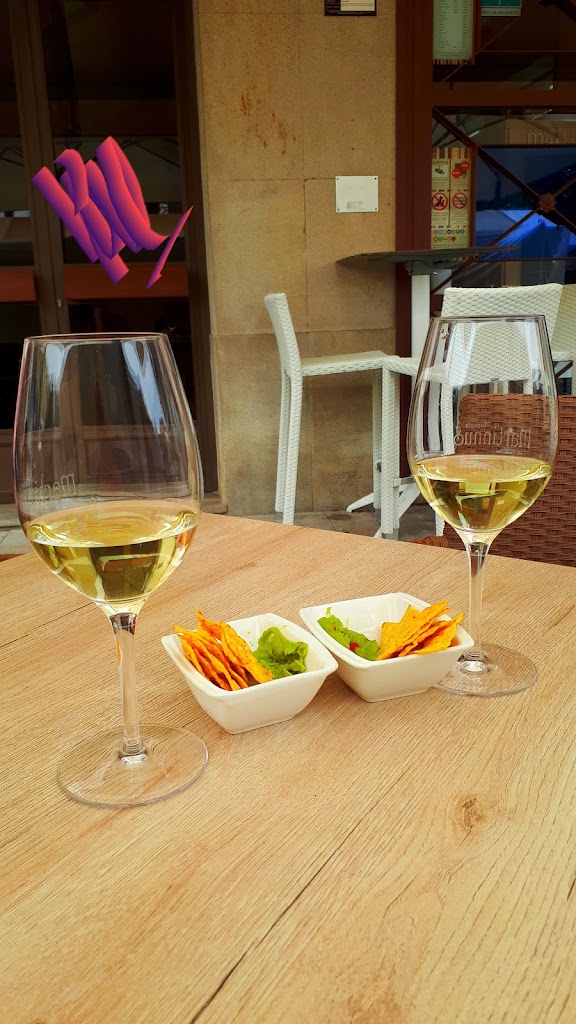 Restaurante Martinnus Taperia — Vino