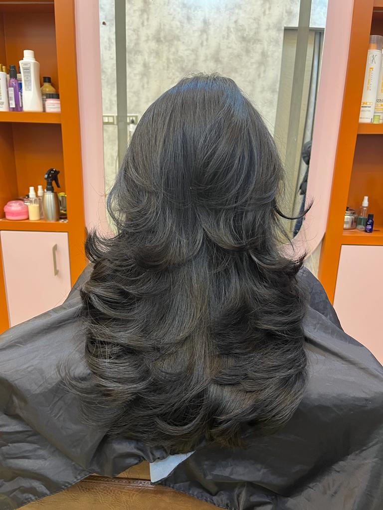 The Mac Makeup Studio Hardoi