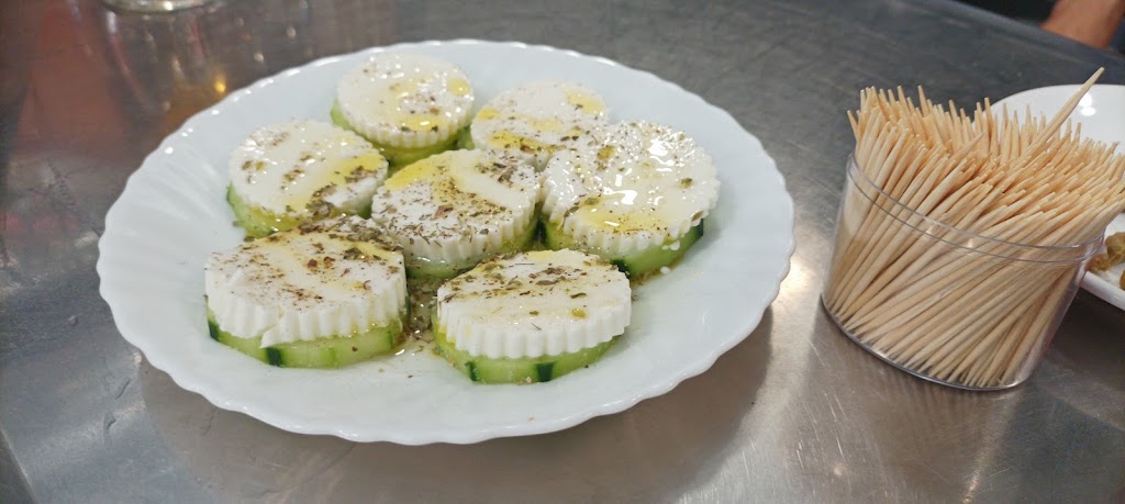 Bar La Malaguena — Comida y bebida