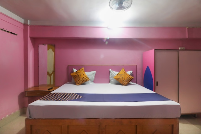 Spot On 63276 Piyush Lodge And Hotel