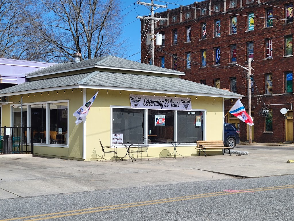 Photo of Muddy Waters Coffeehouse