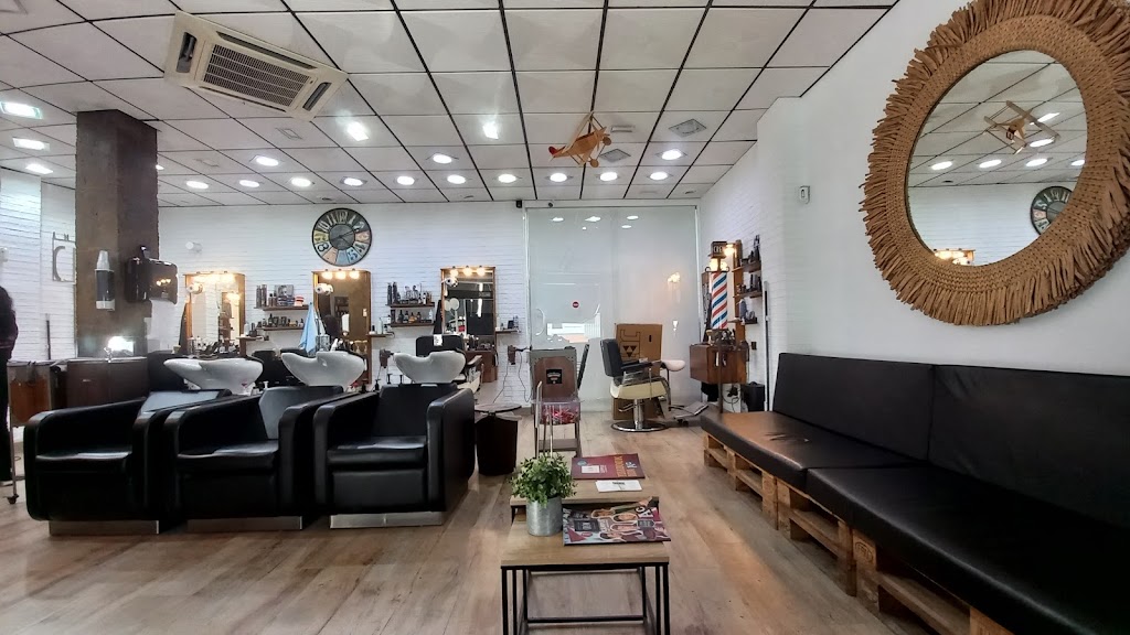 Peluqueria Ruben Salguero — Interior