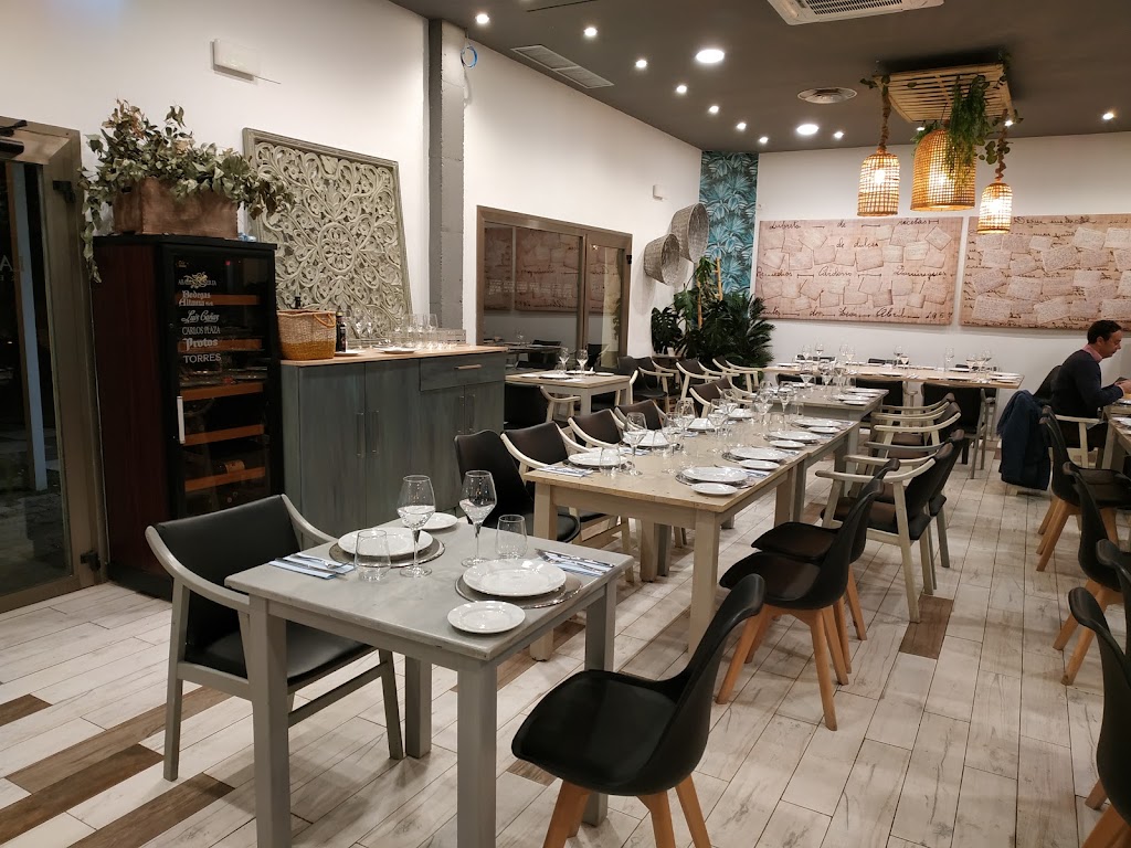 Las 7 Sillas — Ambiente