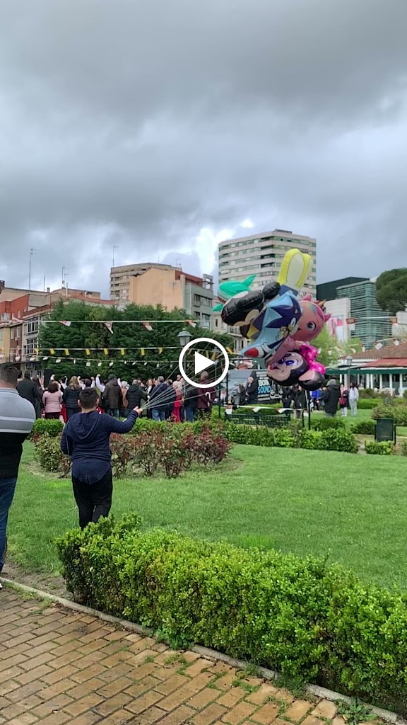Restaurante La Manuela — Videos