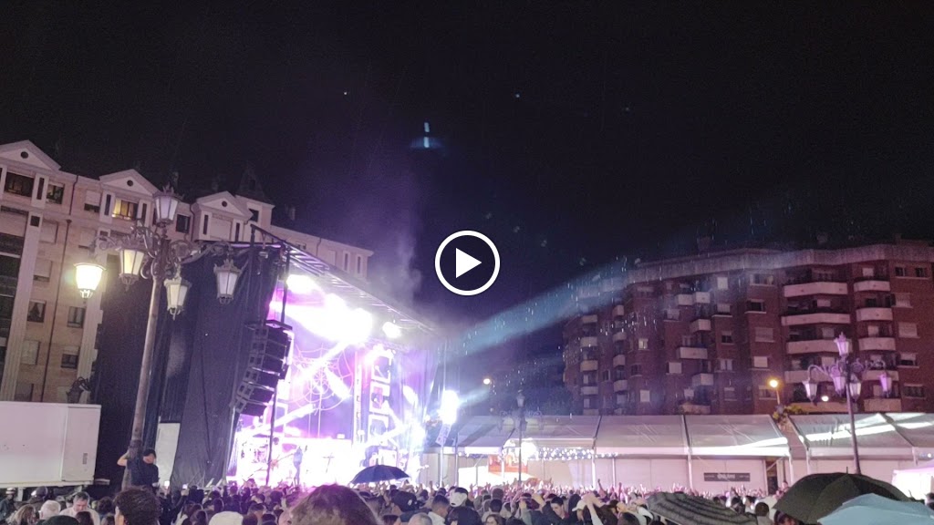 Aparcamiento Los Prados — Videos