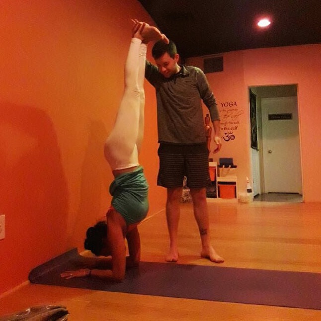  Enerchi Yoga