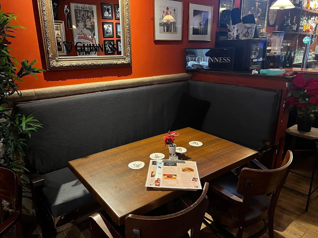 Dylans Bar