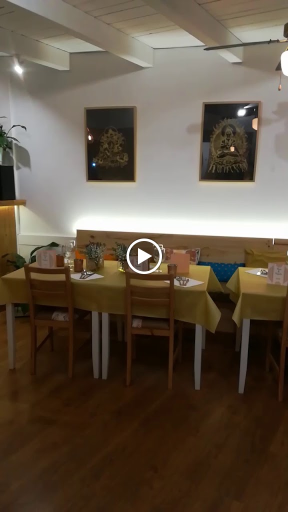 KURKUMA INDIAN RESTAURANT — Ambiente