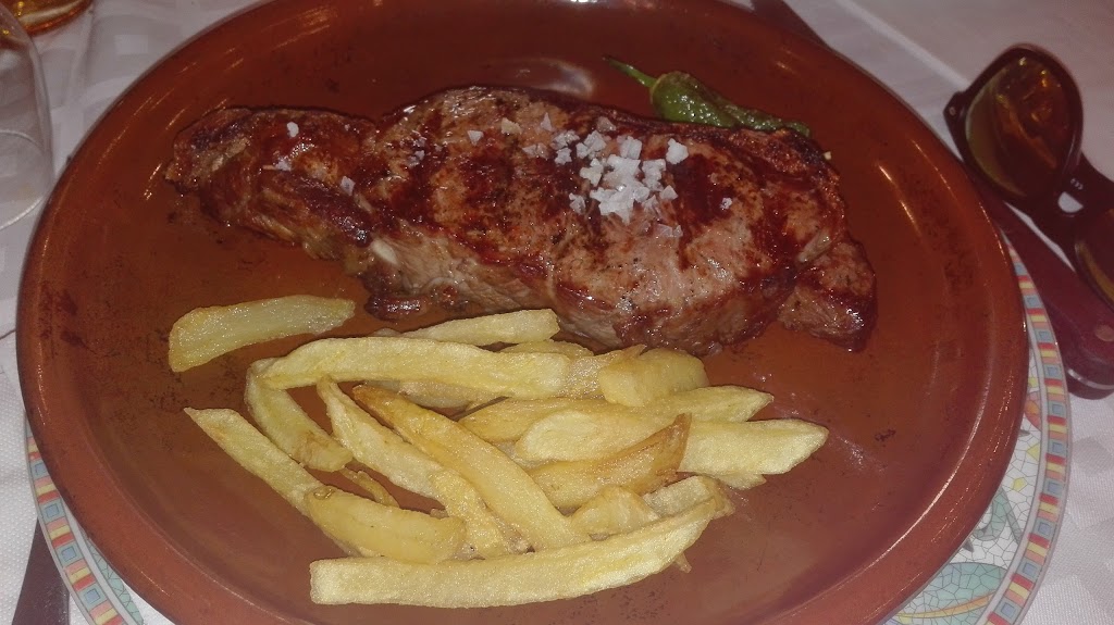Restaurante Casa Pacorrin / Salon para celebraciones en Las Torres de Cotillas — Filete