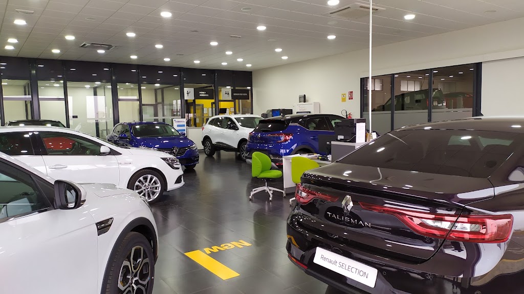JUAN ENRIQUE, S.L. (Renault y Dacia) — Interior