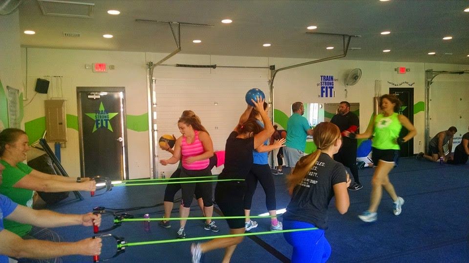  TRAIN STRONG FIT - TSF