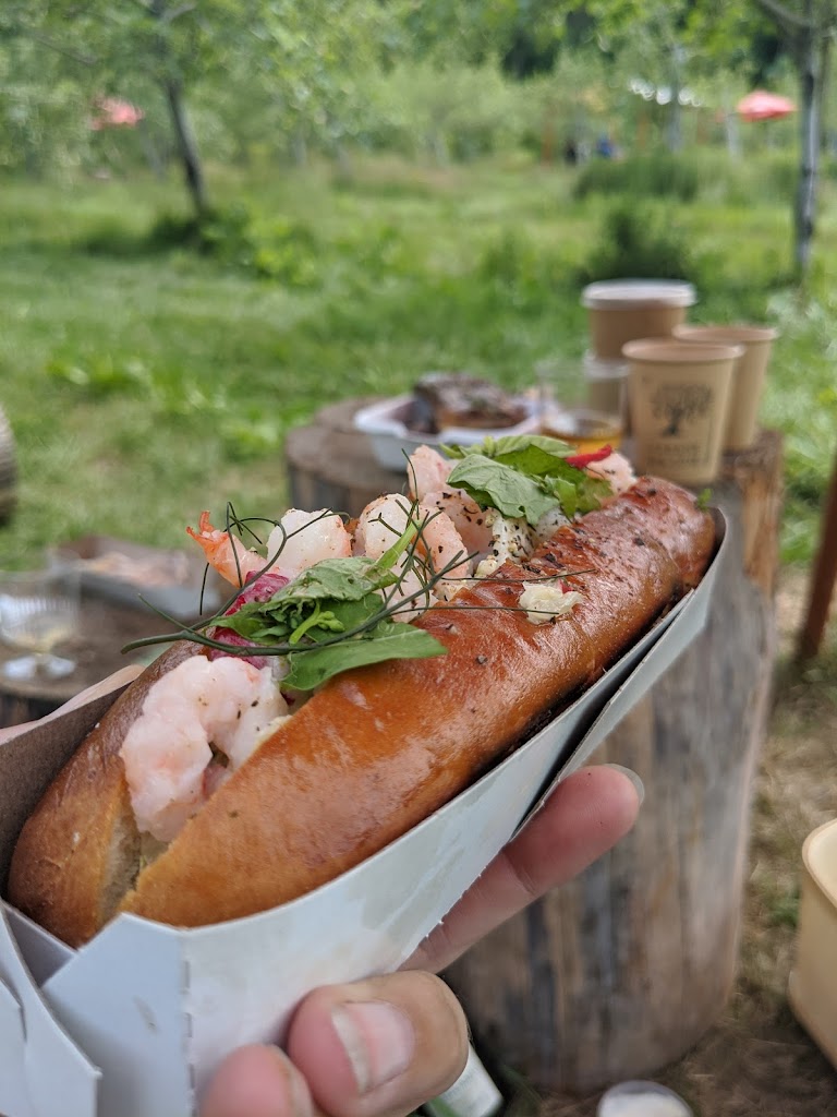 Lobster roll