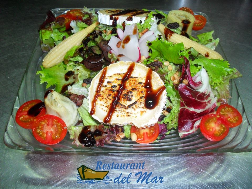 Restaurant Del Mar — Comida y bebida