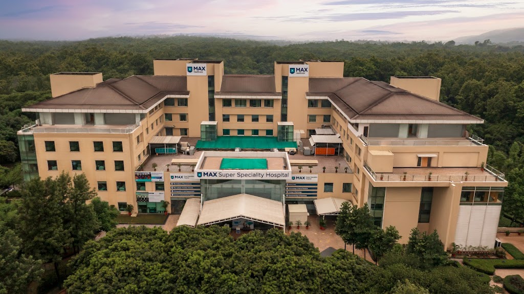 Dr. Max Super Speciality Hospital Dehradun