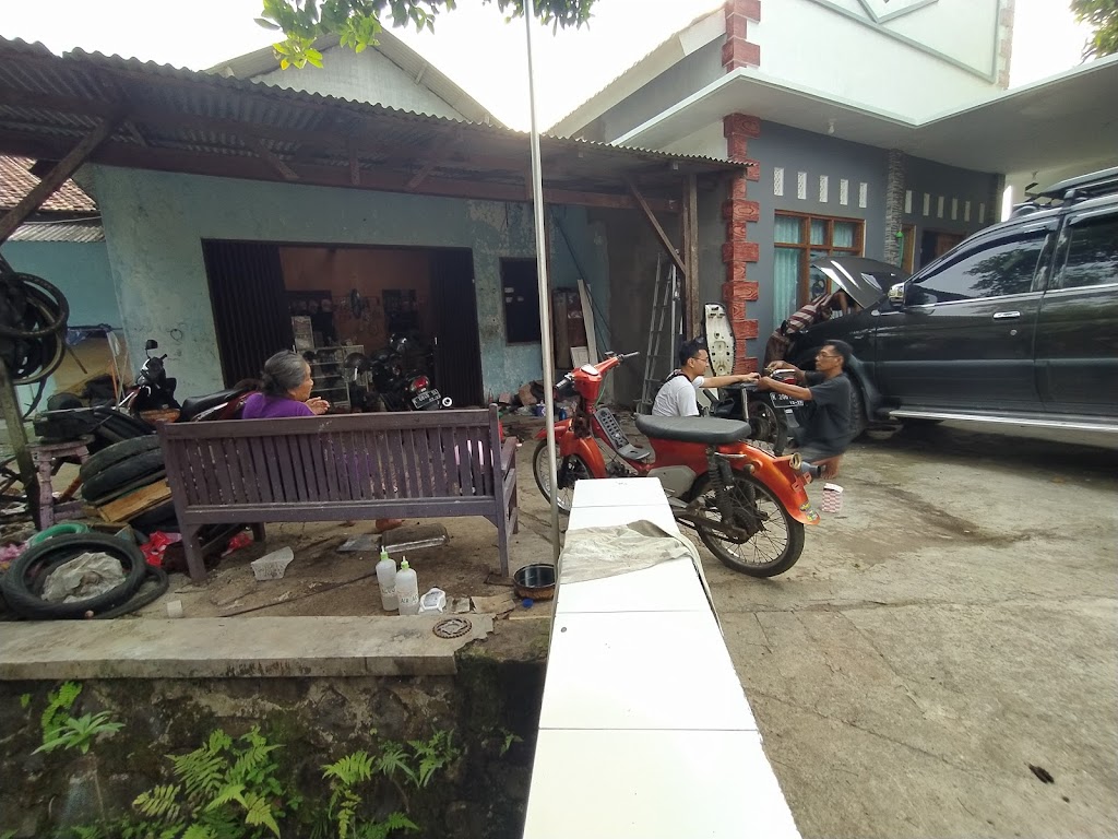 Bengkel Tambal Ban Edy Suprapto