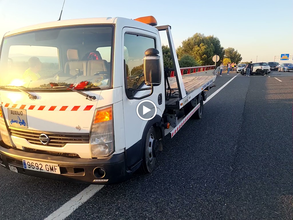 Gruas alonso asistencia carretera 24 — Videos