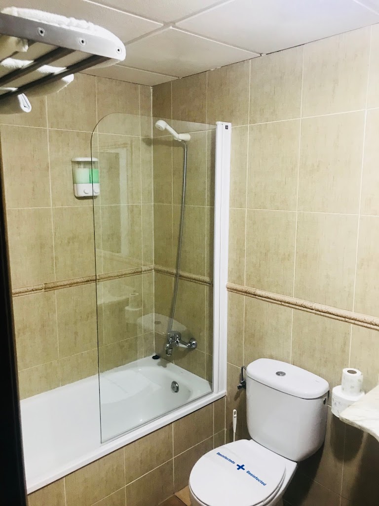 Hotel Cervantes — Del propietario