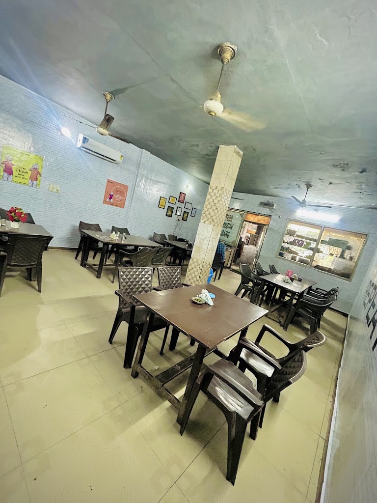 Rinku Best Vaishnu Dhaba
