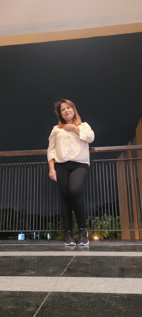 Seema S Beauty Parlour Bridal Makeup Artist