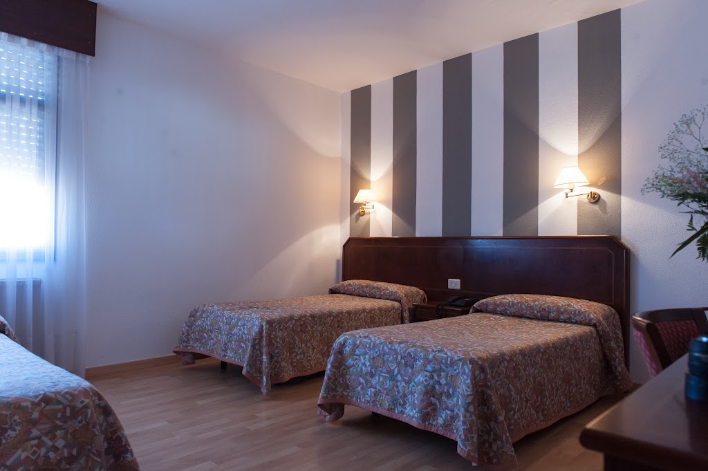 Hotel Unzaga Plaza — Habitaciones