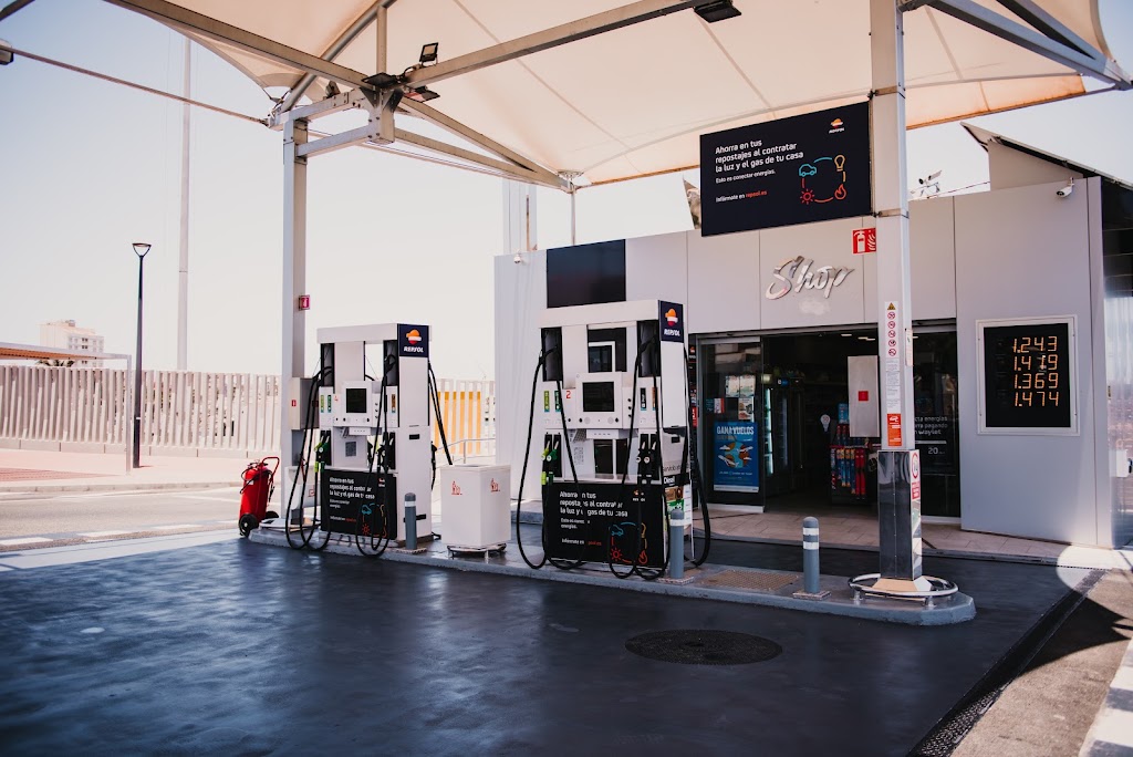 H2GO Repsol Muelle Chico — Interior