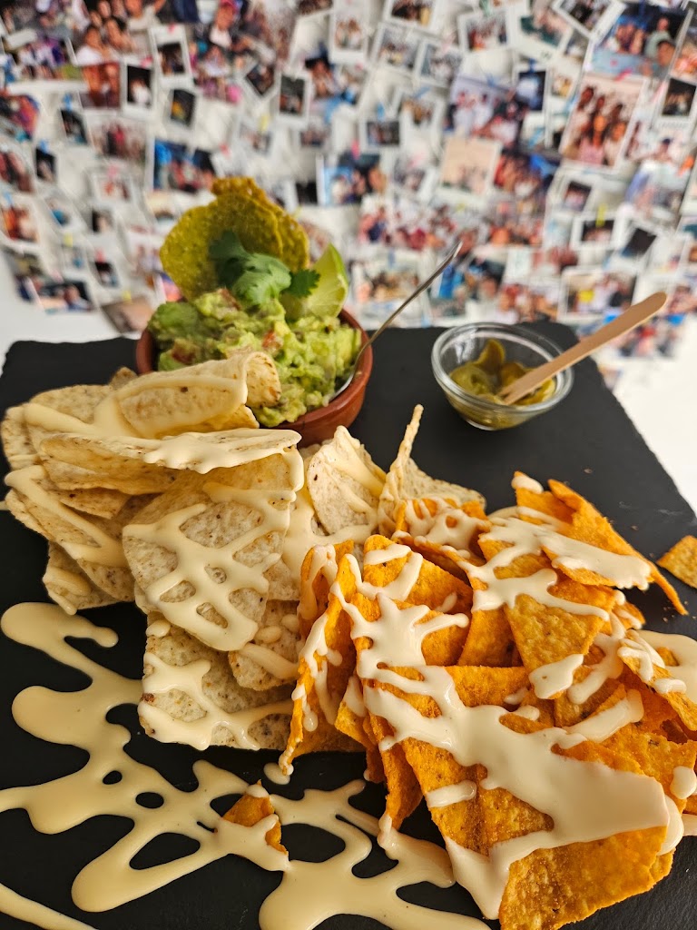 Pa' aca y pa' alla — Comida y bebida