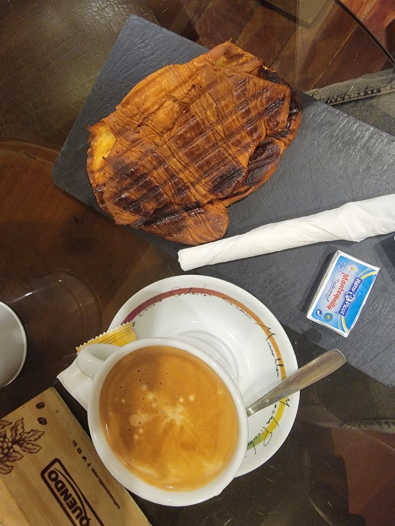 Cafeteria El Cafe de Mario — Cafe