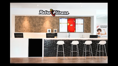  Retro Fitness