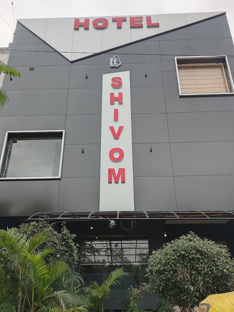 Hotel Shivom Indore