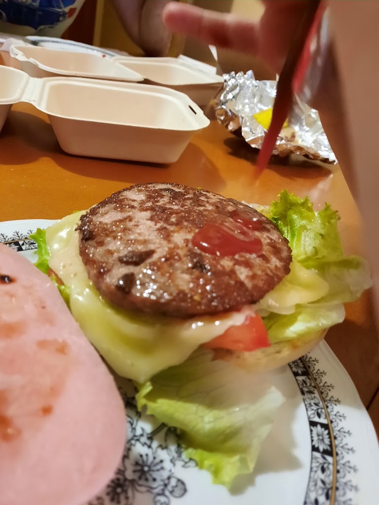 Hamburgueseria Beiramar — Hamburguesa