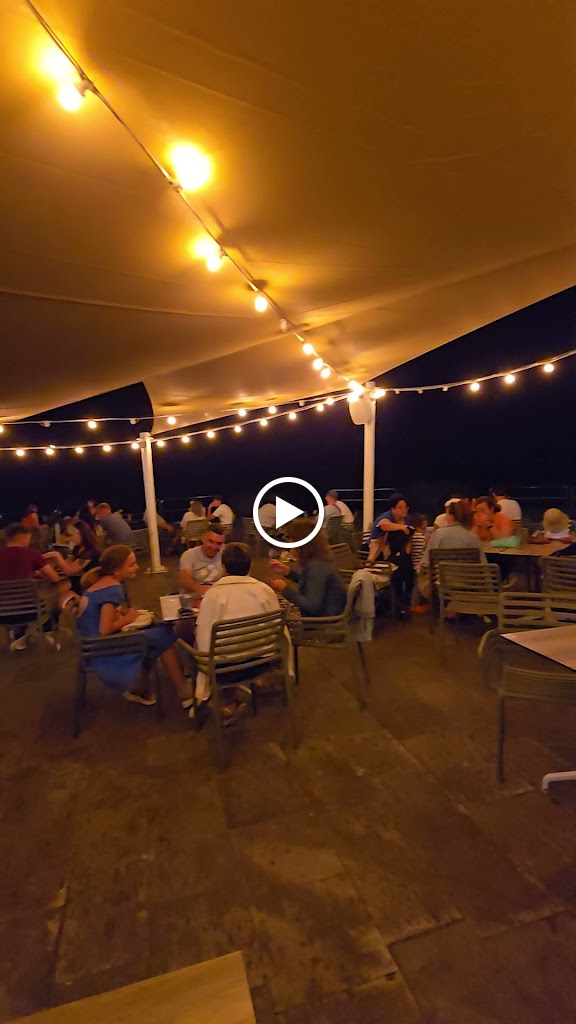 Aquanama Cocktail Bar