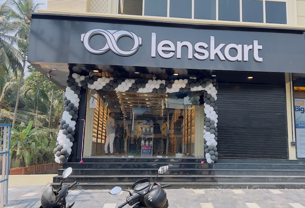 Lenskart Com At A One Arcade Kg Padi Tirur