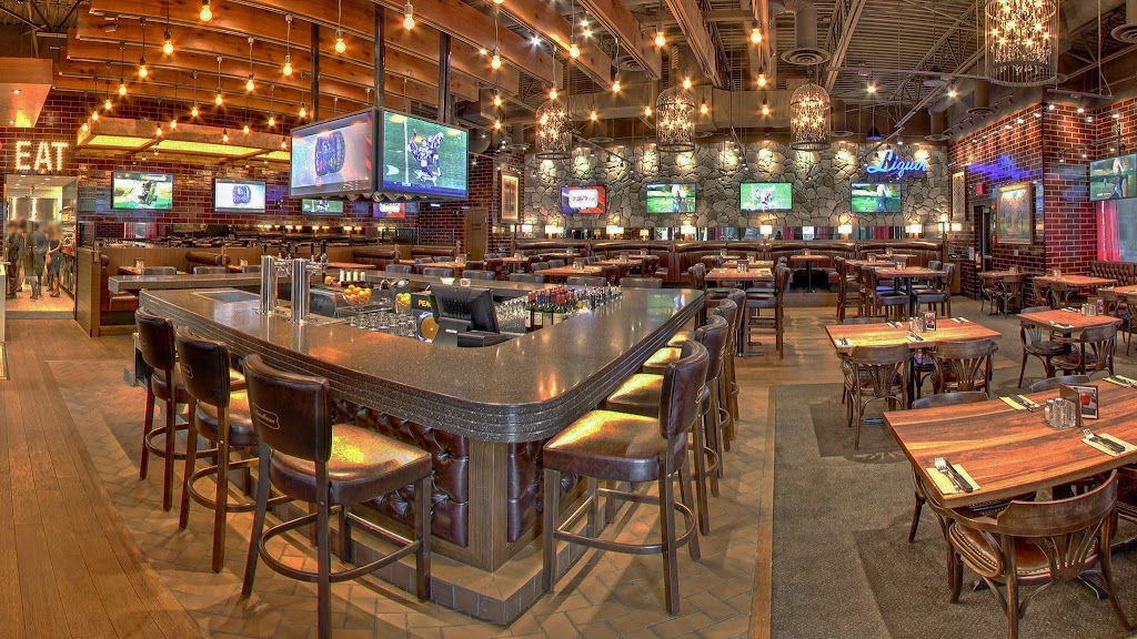 Browns Socialhouse Lethbridge West in Lethbridge