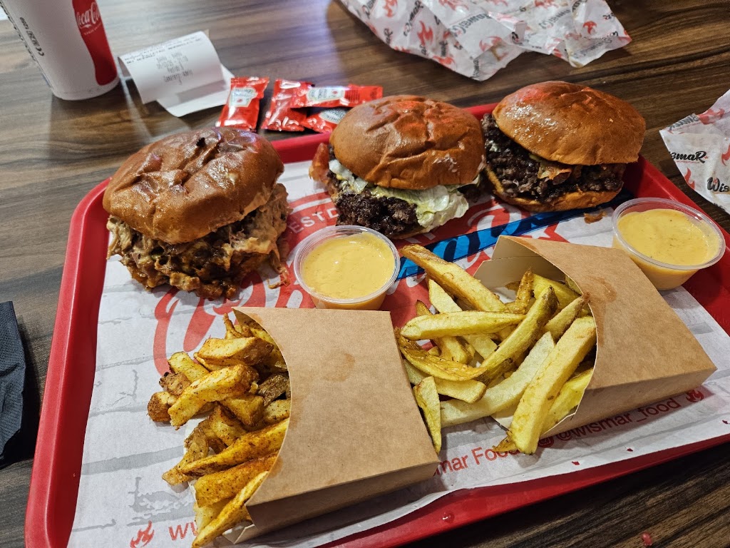 Wismar Dos Hermanas — Comida y bebida