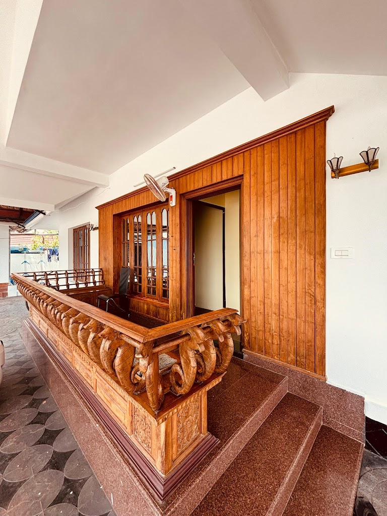 Isha Residency Nettoor