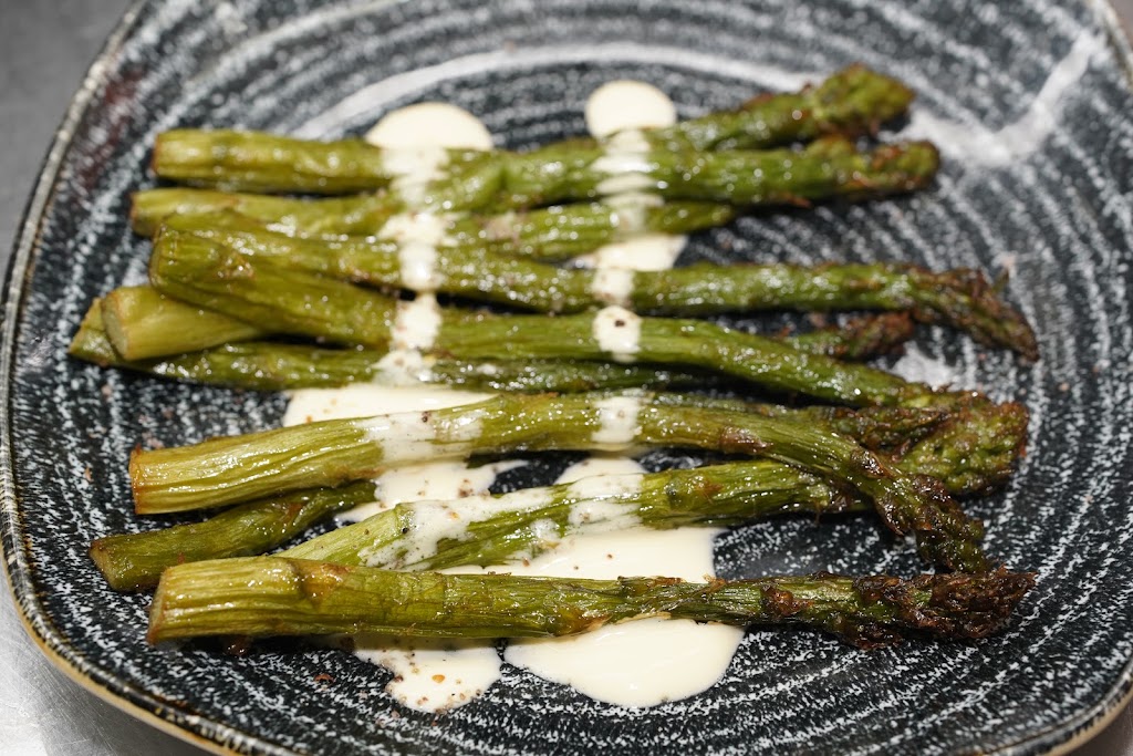 El Rincon de Juan - The Wine Bar | Restaurante La Linea de la Concepcion — Comida y bebida