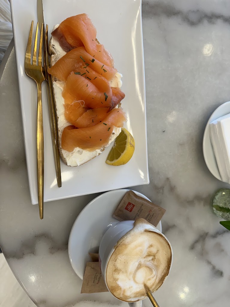 DALUNA Cafe — Mas recientes