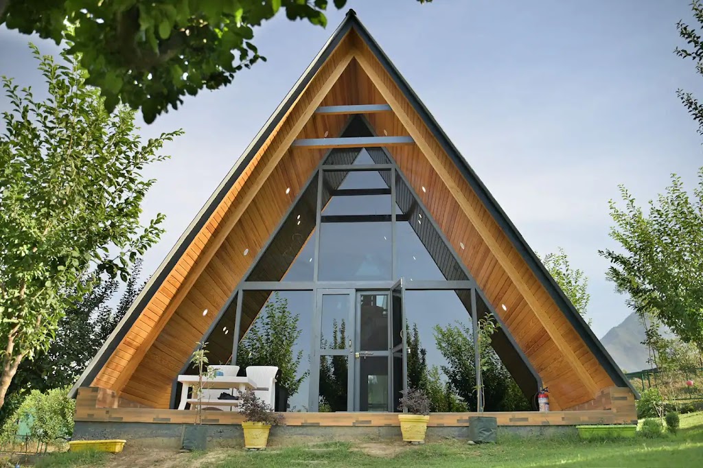 Villa Cottage