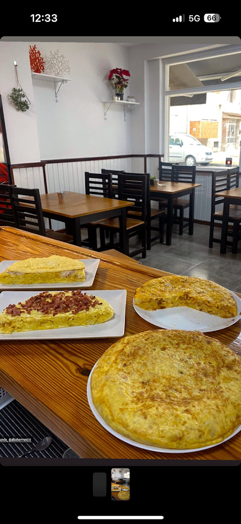 Bar Campeon — Comida y bebida
